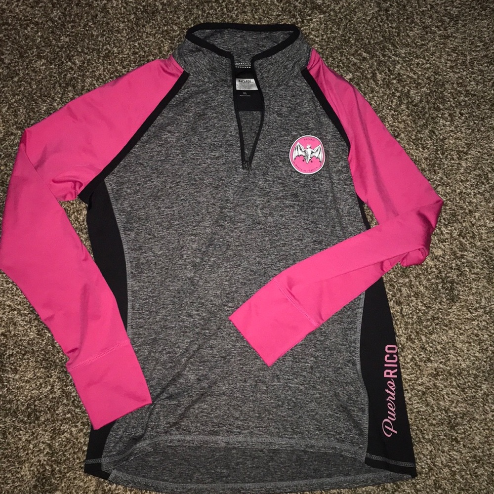 Bacardi pullover